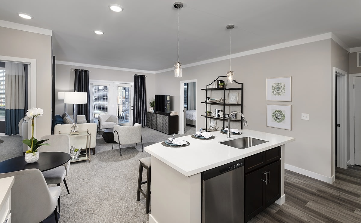 Rialto Hurstbourne Apartments Image 5