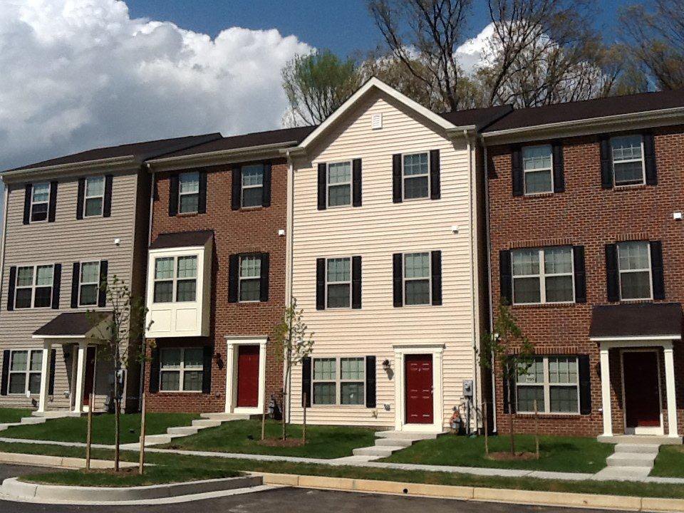 The Pointe at Manorgreen Townhomes Image 1