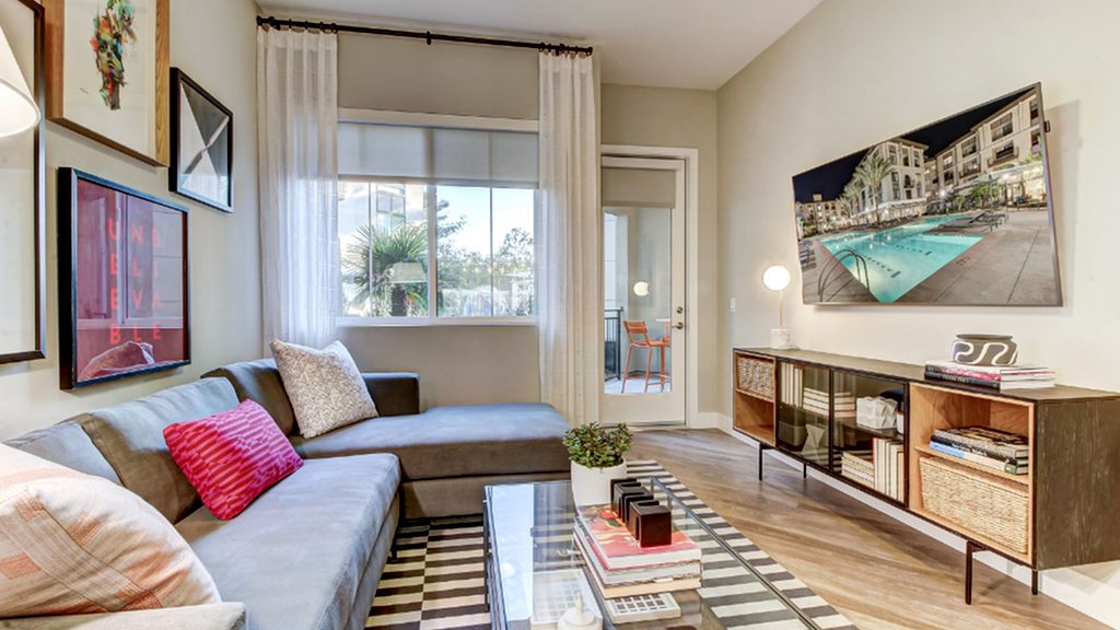 THE MURPHY | IRVINE Image 3