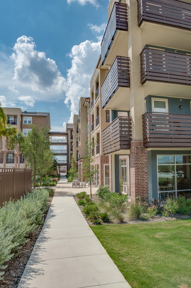 The Vance at Huebner Oaks Image 12
