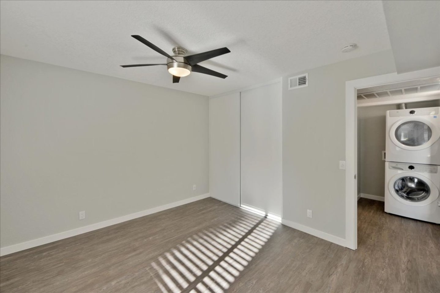 The 3900 Apartment Homes Image 5