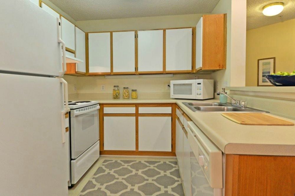 Still Meadow Village Apartments Image 15
