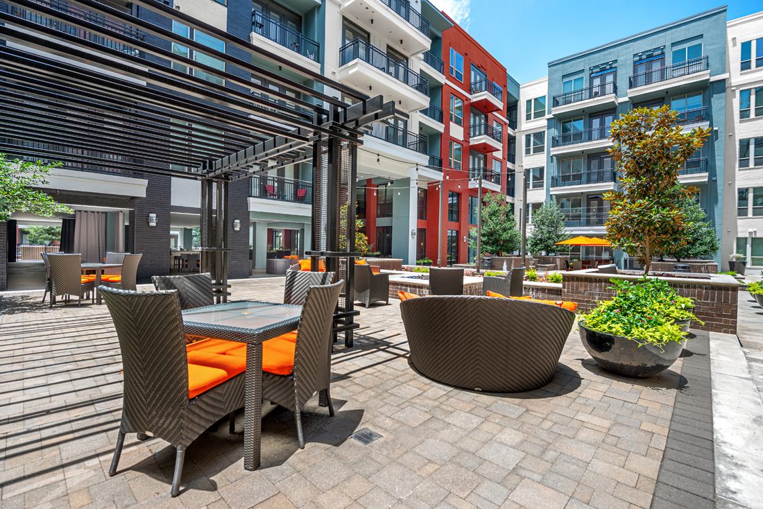 L2 Uptown Image 2