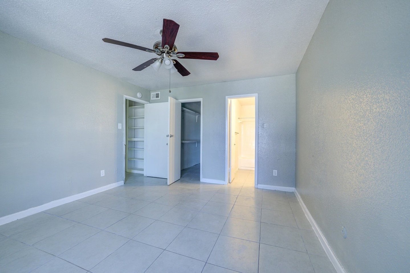 Ashford Casa Bella Image 7