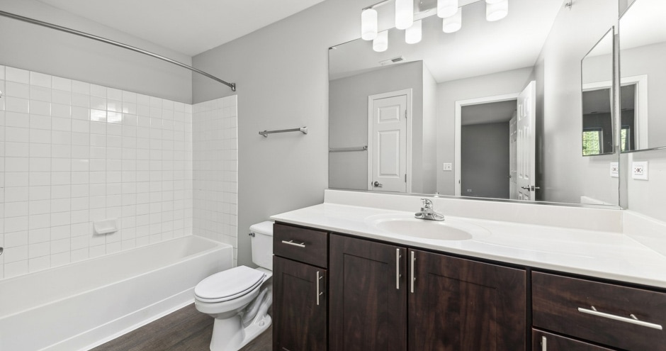 Stratford Green Apartment Homes Image 6