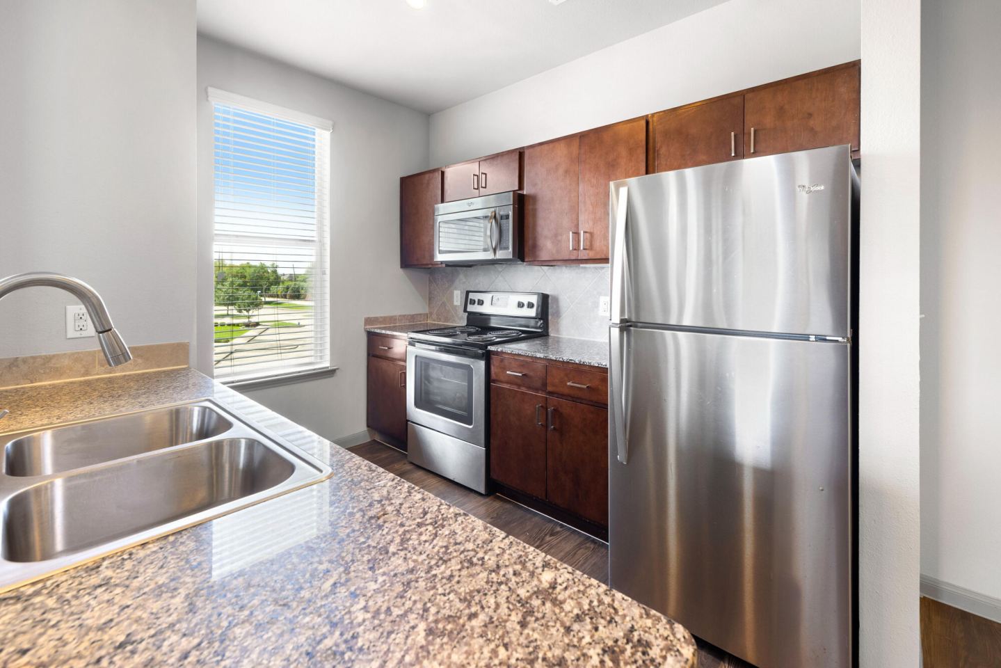 Olympus at Waterside Estates Image 74
