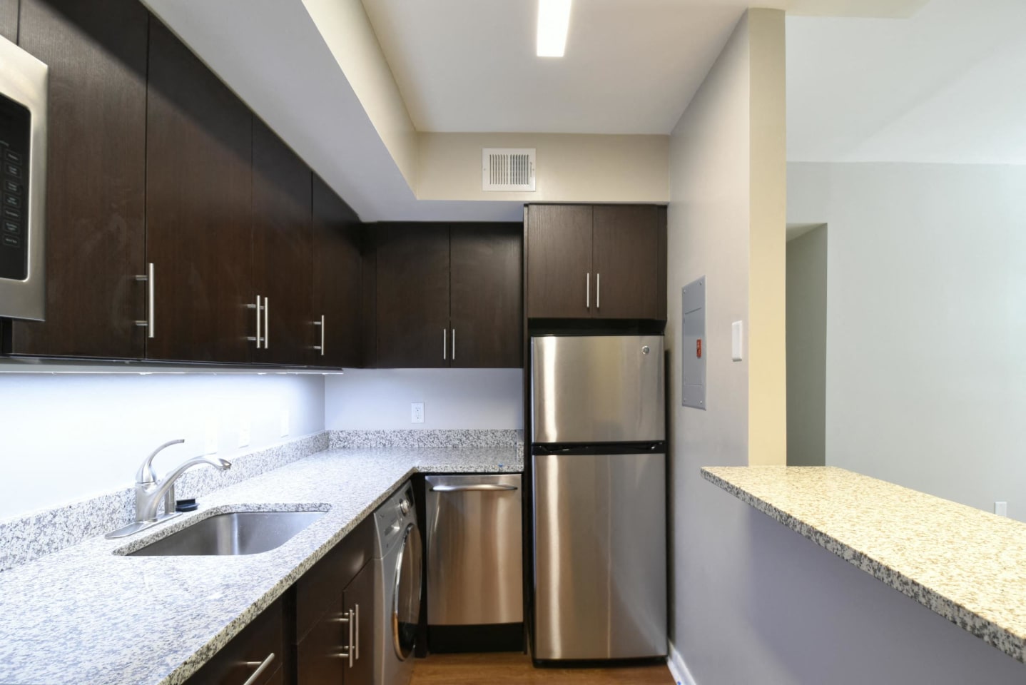 Monroe Tower Image 26
