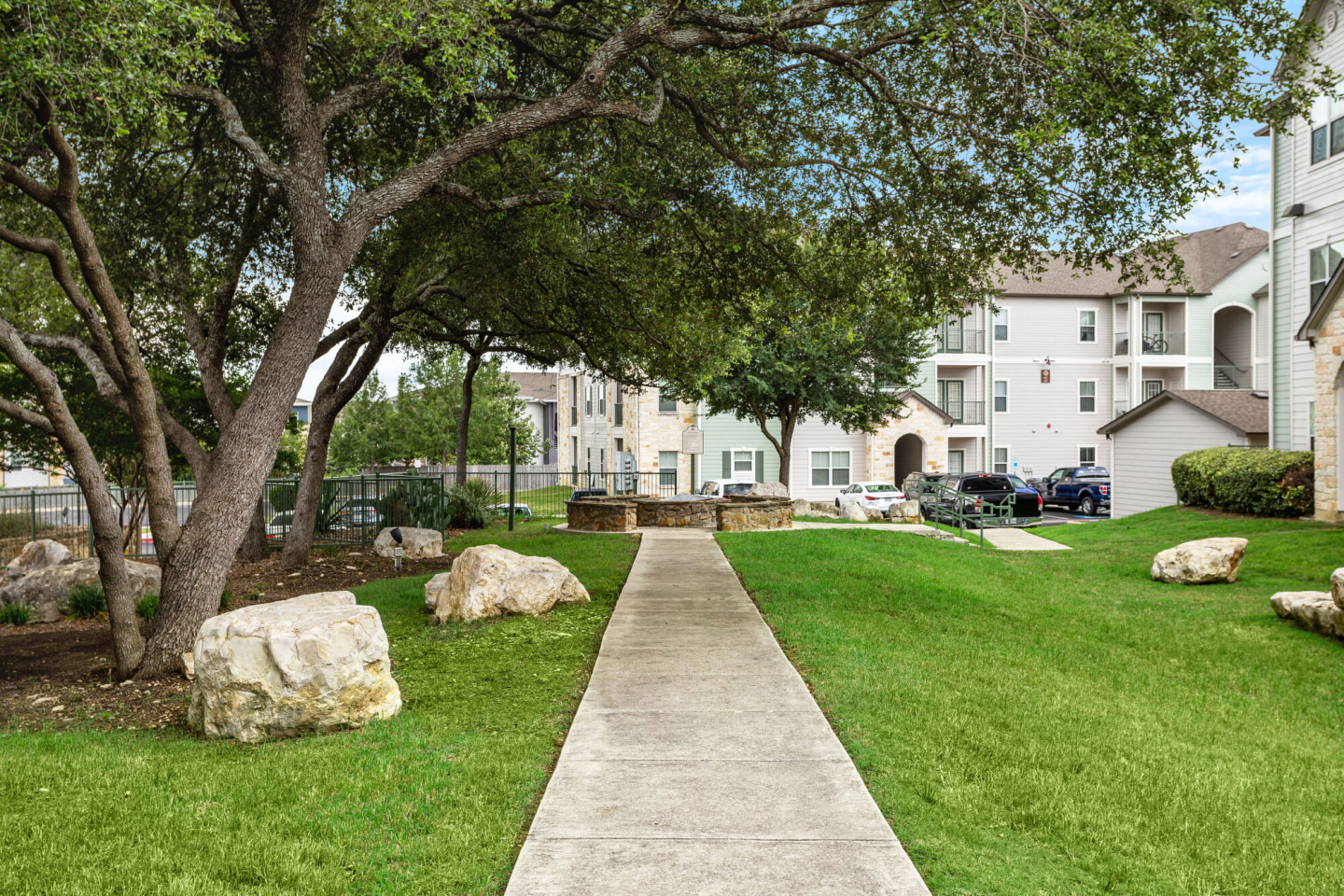 West Oaks Image 32
