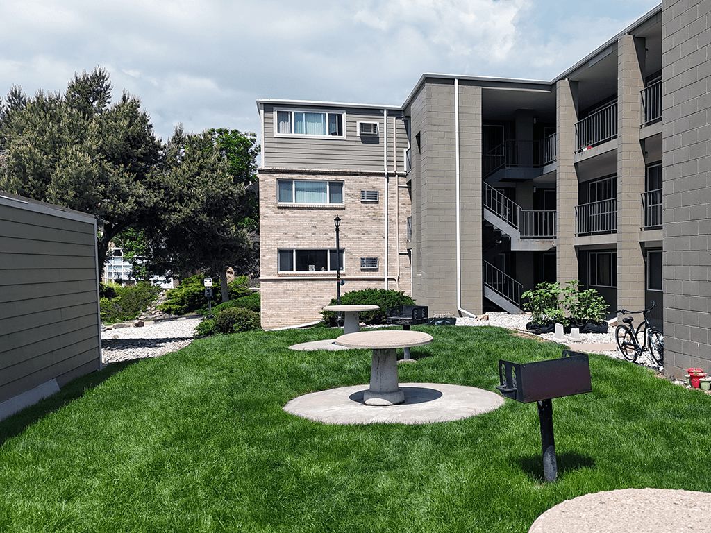Fox Hill Apartments Image 24