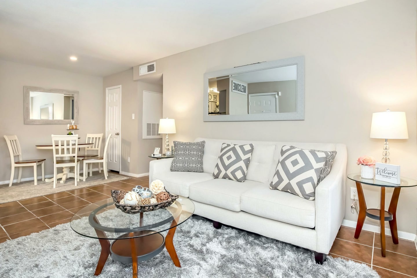 Del Lago Apartments Image 18