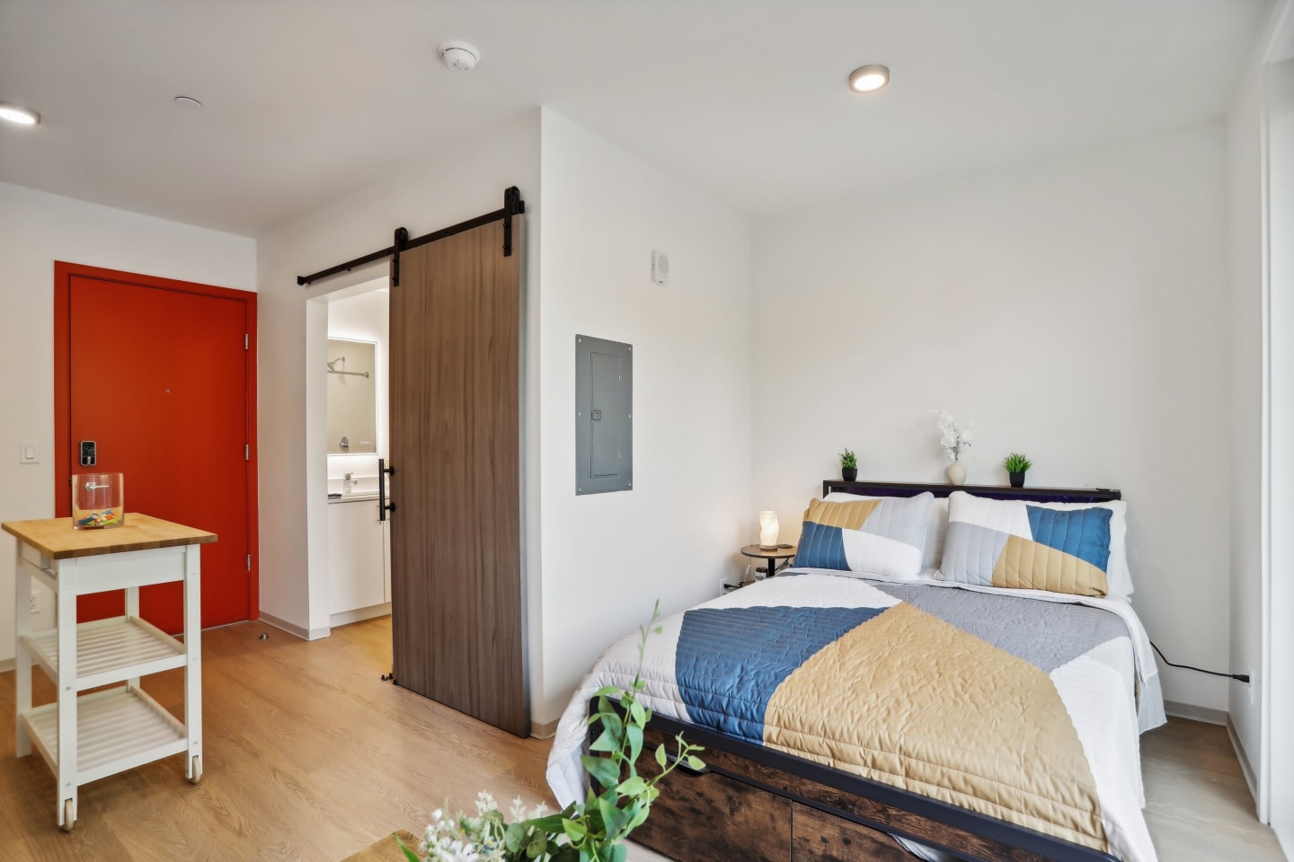 The Rocket - Student Housing Image 3