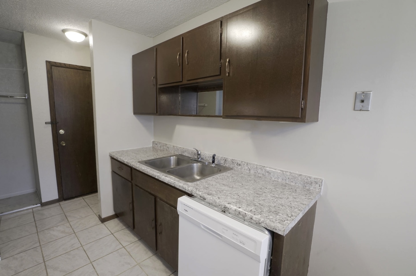 Eldridge Apartments Image 15