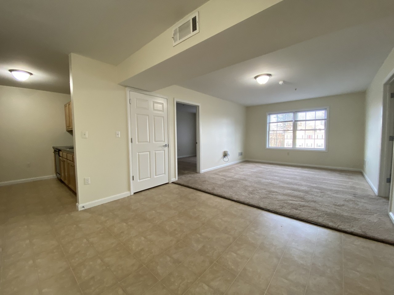 Redstone Apartments Image 26