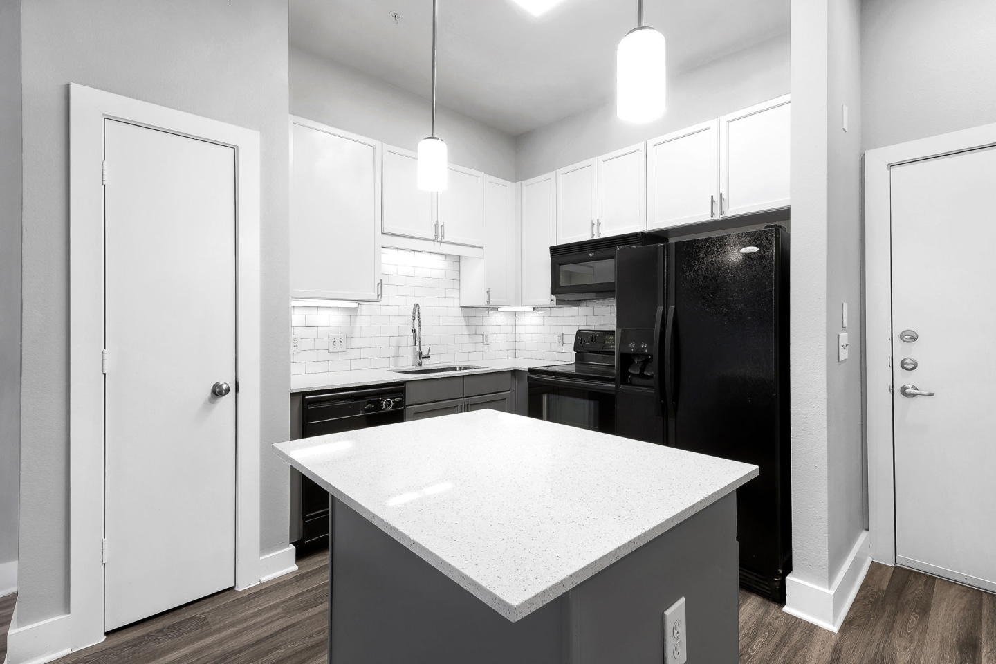Residences at the Triangle Image 15