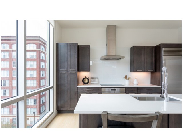 Encore Urban Living Image 7