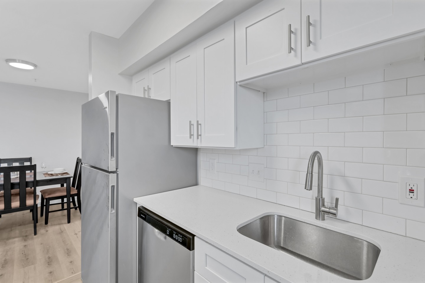 Stanton Glenn Apartments Image 12