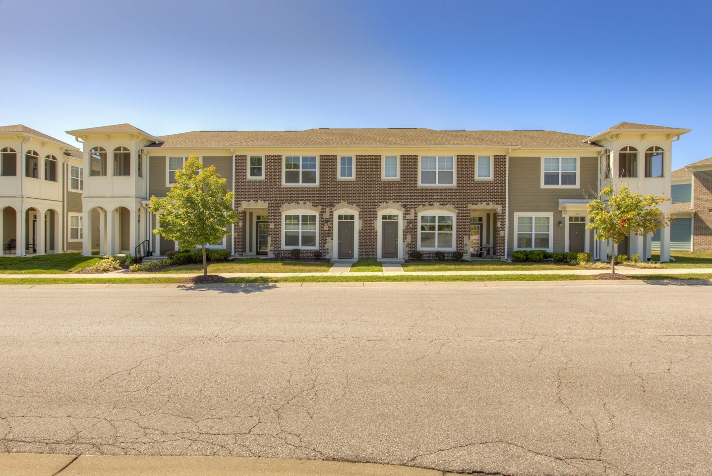 Linden Square Image 89