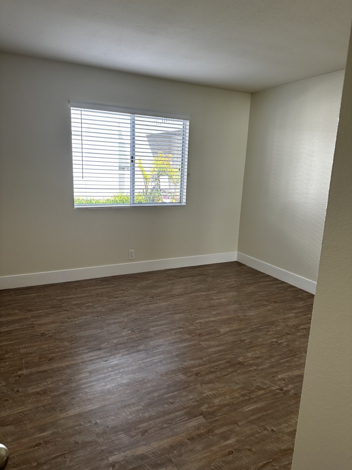 Newport Seacrest Apartments Image 5