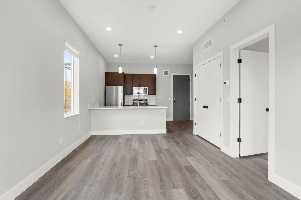 The Lumineer Apartments Image 12