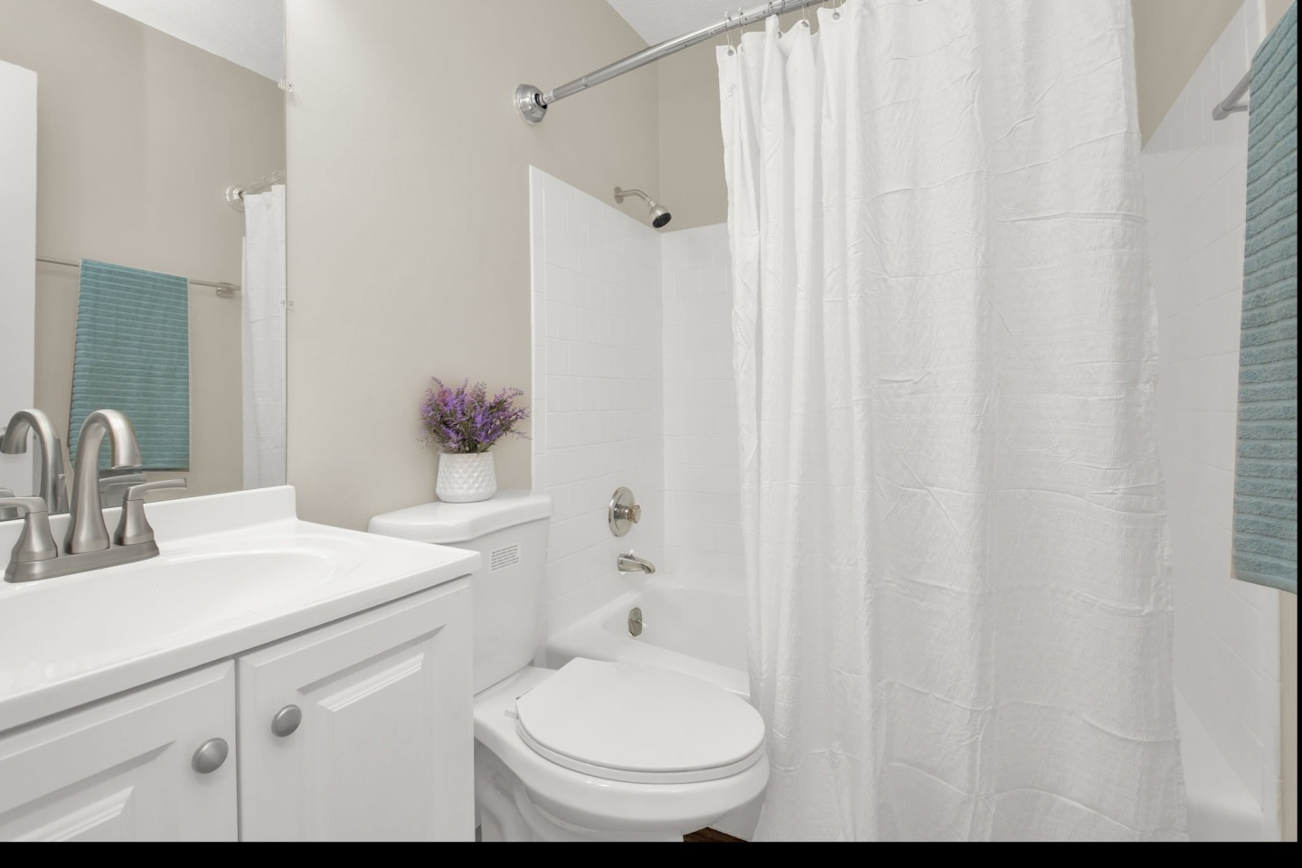 Ivy Apartment Homes Image 6