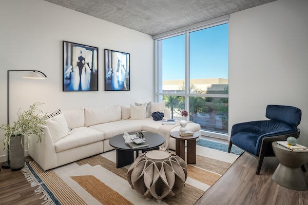 Adeline Luxury Living Image 44