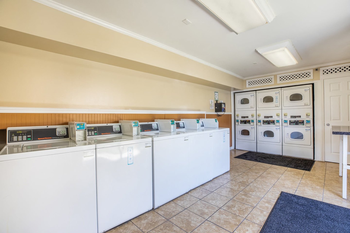 The Artisan Luxury Apartment Image 2