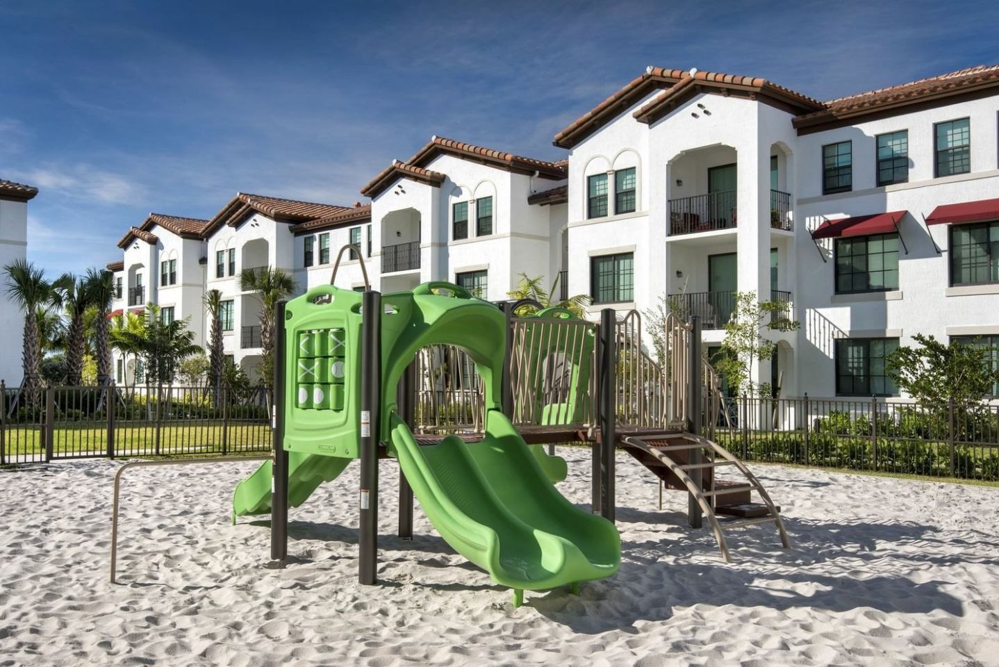 VIVA LUXURY APARTMENT Image 16