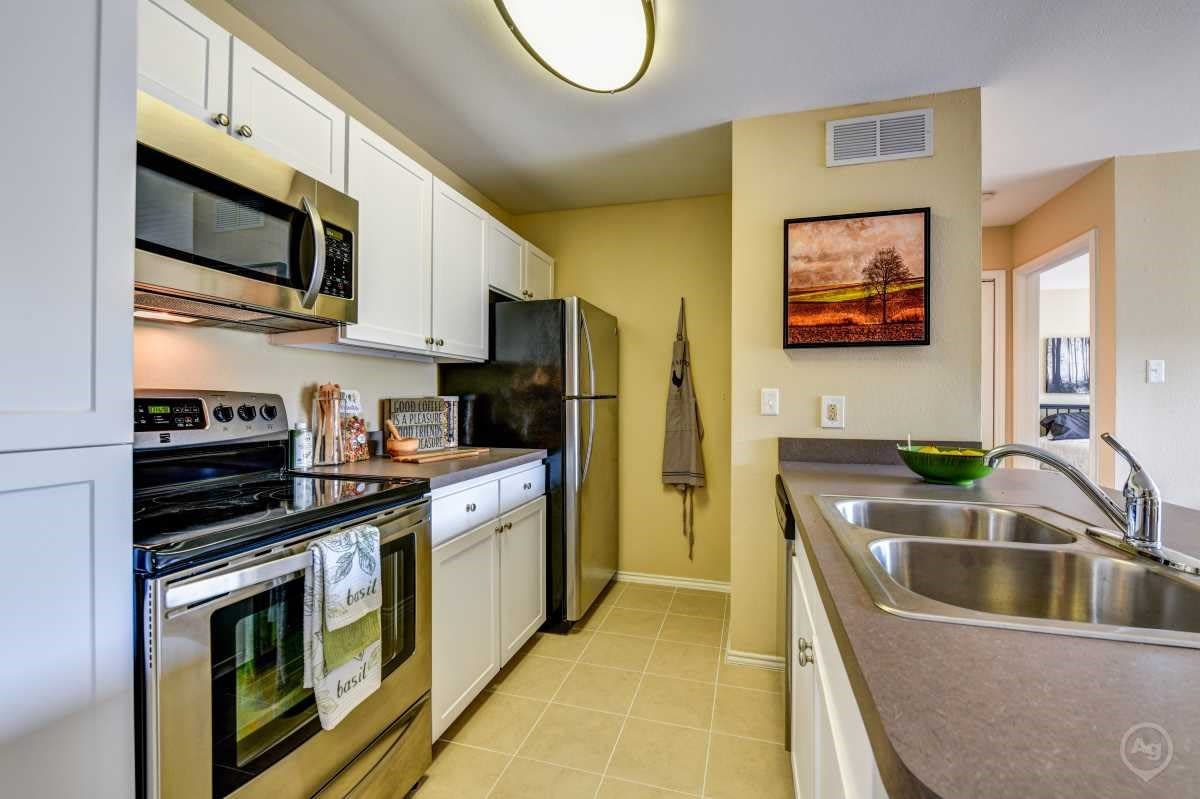 The Apartments at Pike Creek Image 13