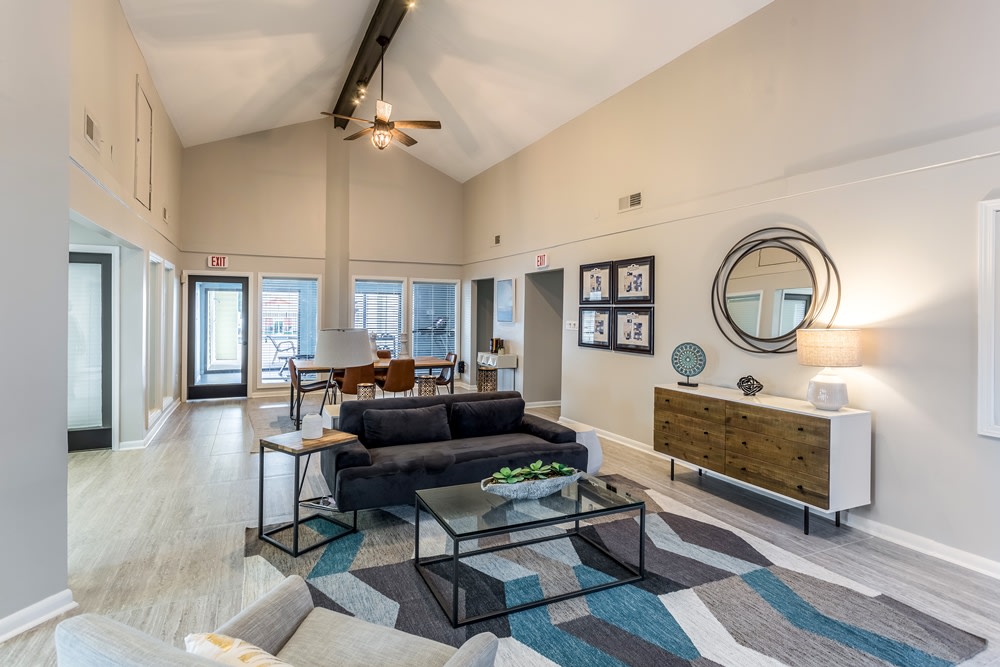 Poplar Place Townhomes Image 4