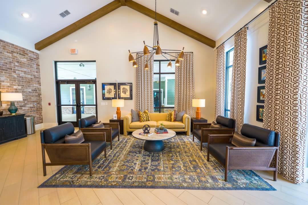 Classic City Flats | Luxury Apartments Image 24