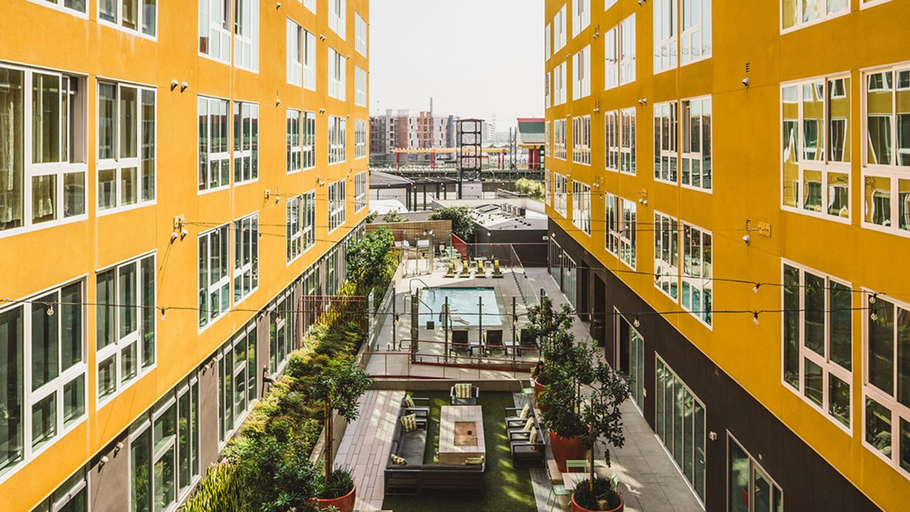 Blossom Plaza Image 10