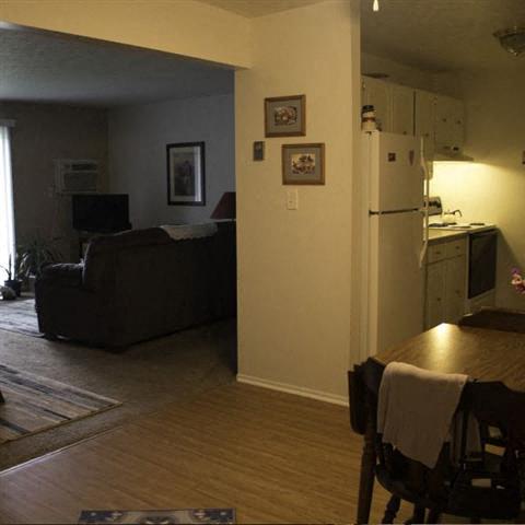 Woodgate Village Image 10