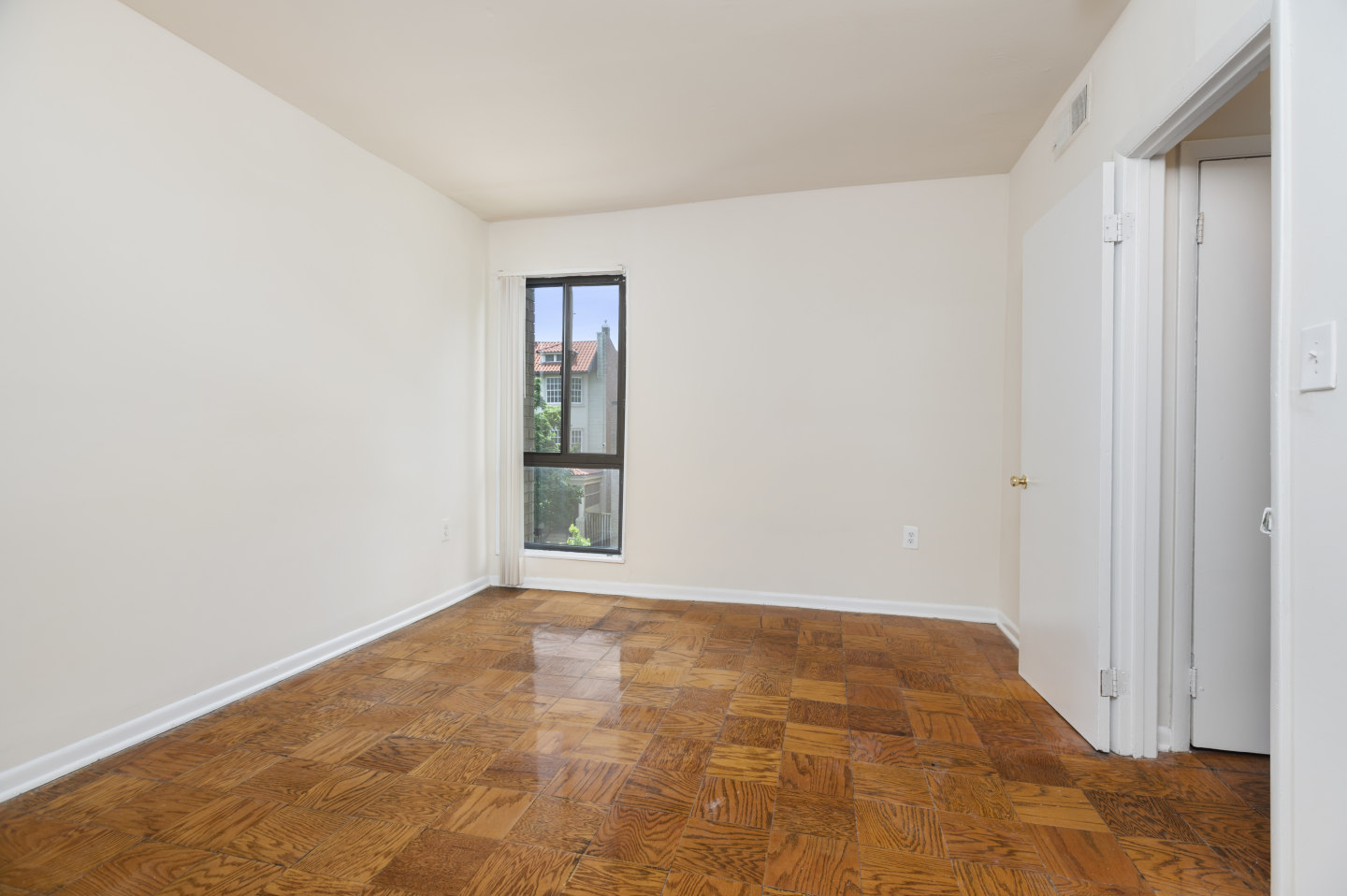 Park Pleasant Apartments Image 16