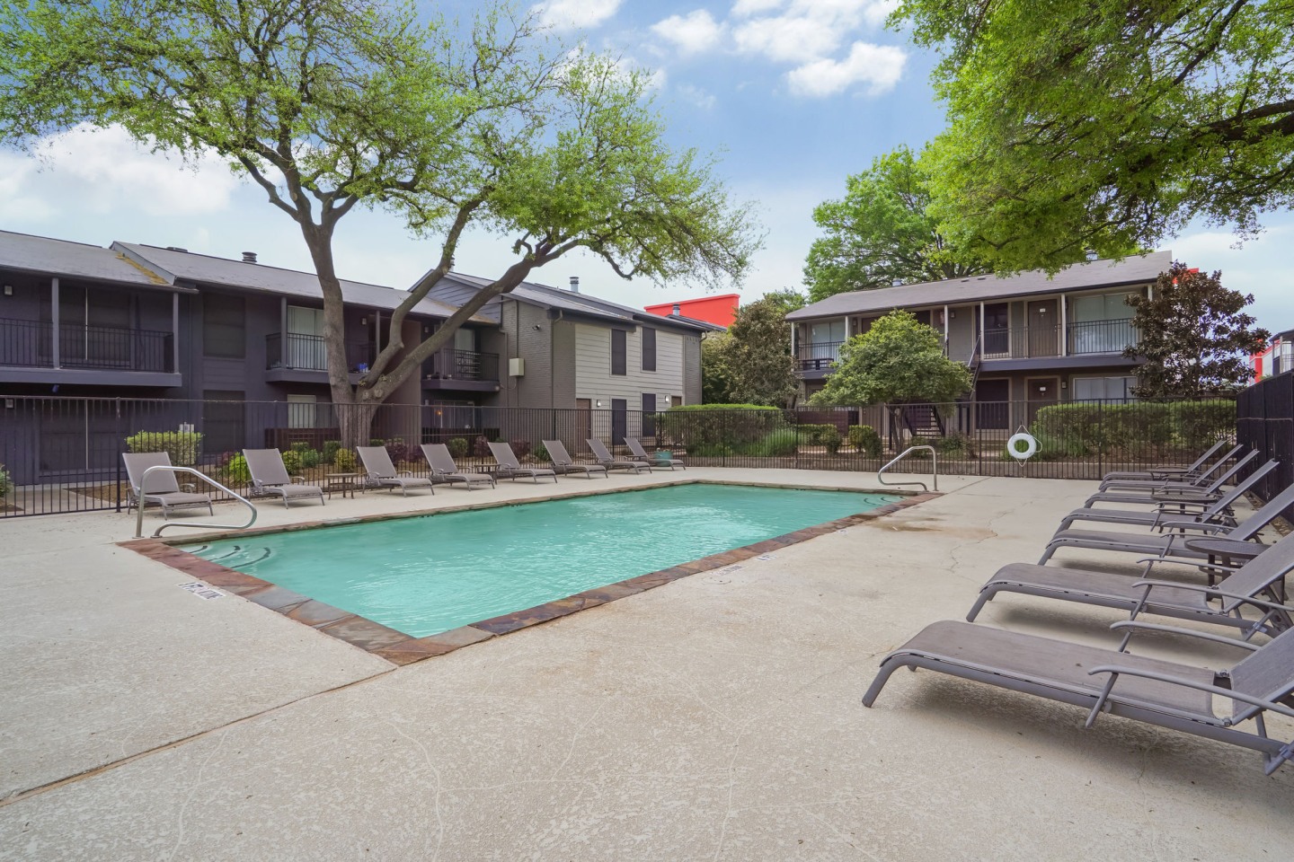 Hadley at Bellmar Image 12