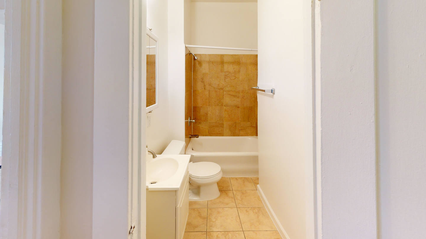 925 Geary Image 15