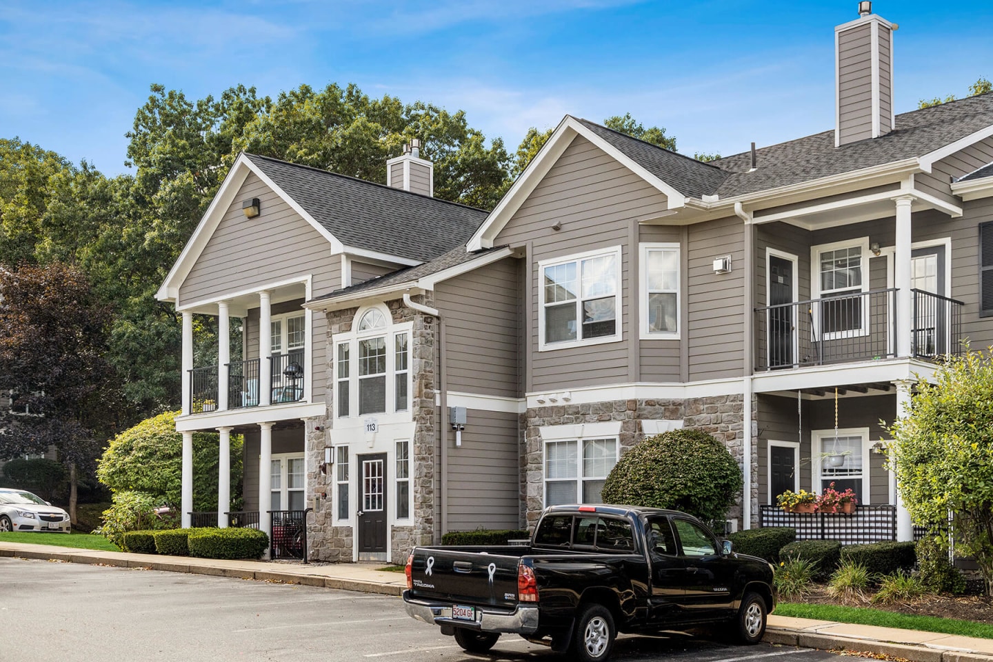 River Pointe at Den Rock Apartments Image 16