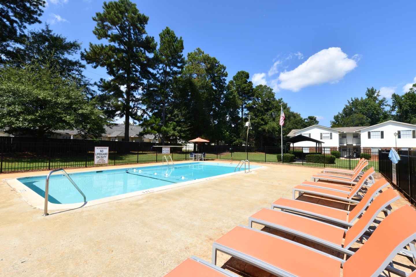 The Huntley Apartment Homes Image 27