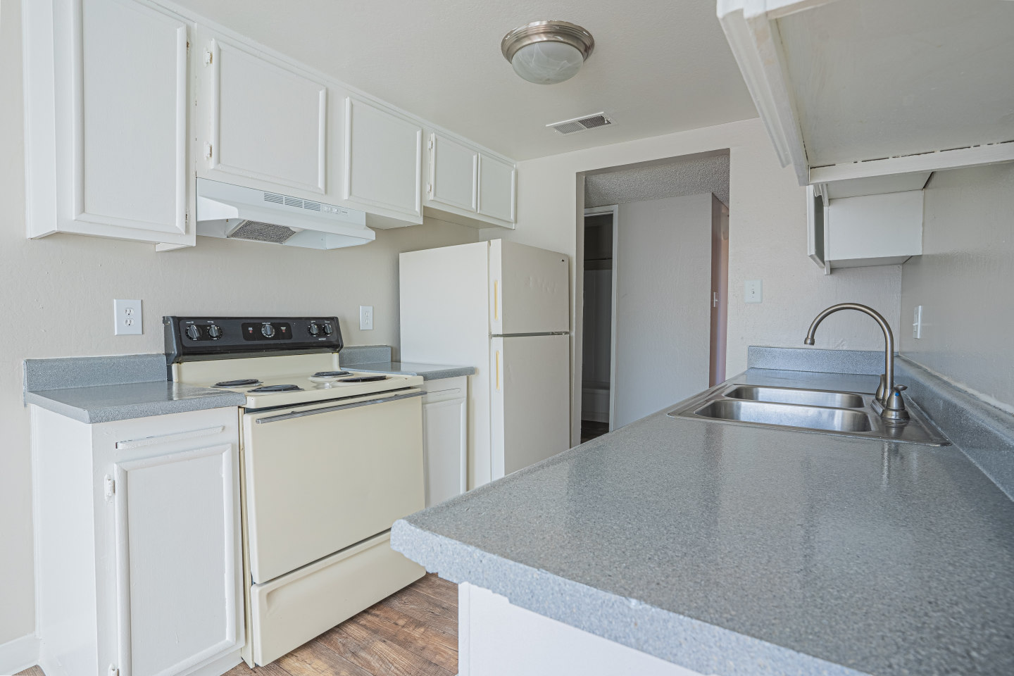 Parkside Gardens Apartments - Affordable Housing Image 4