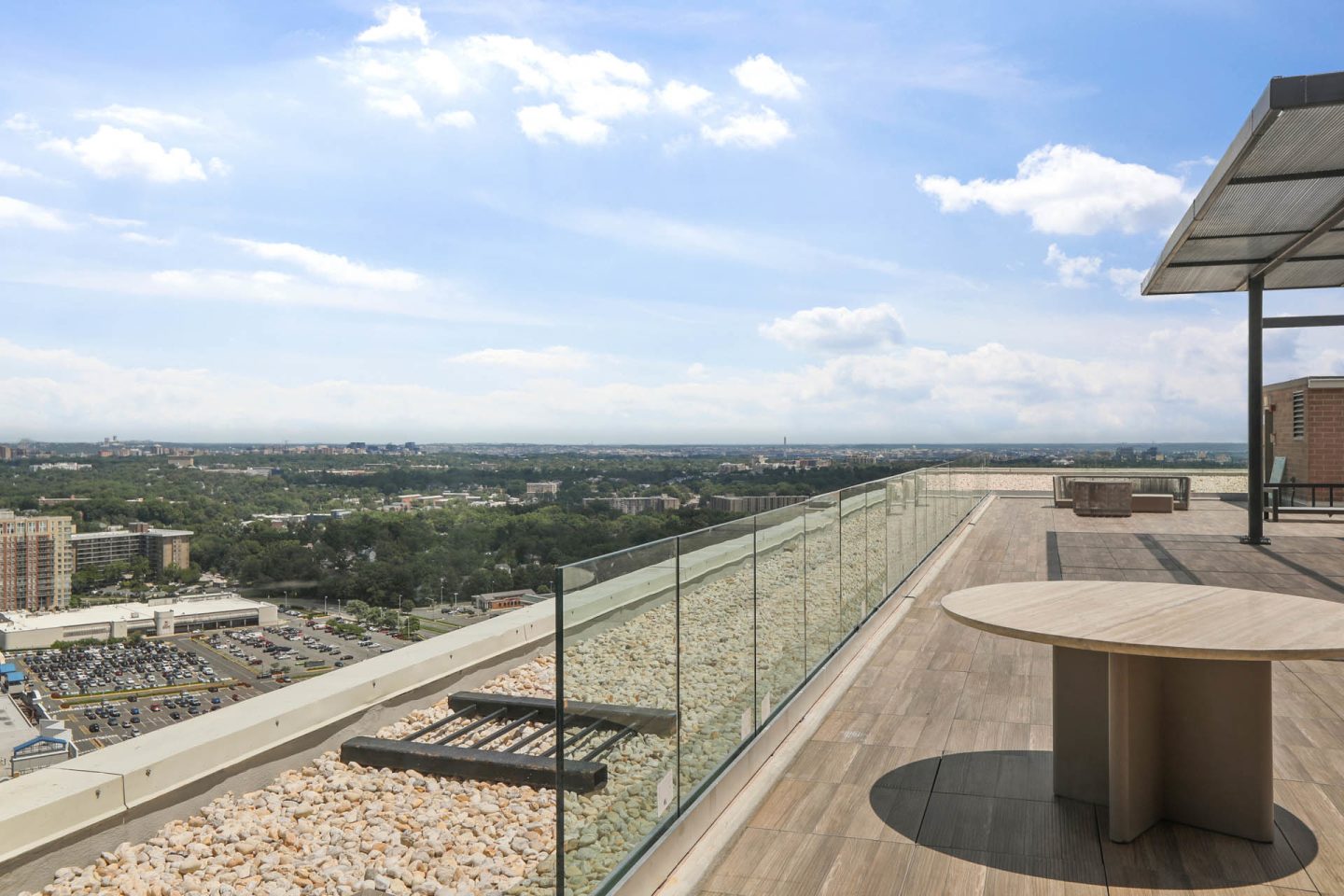 Skyline Towers Image 23