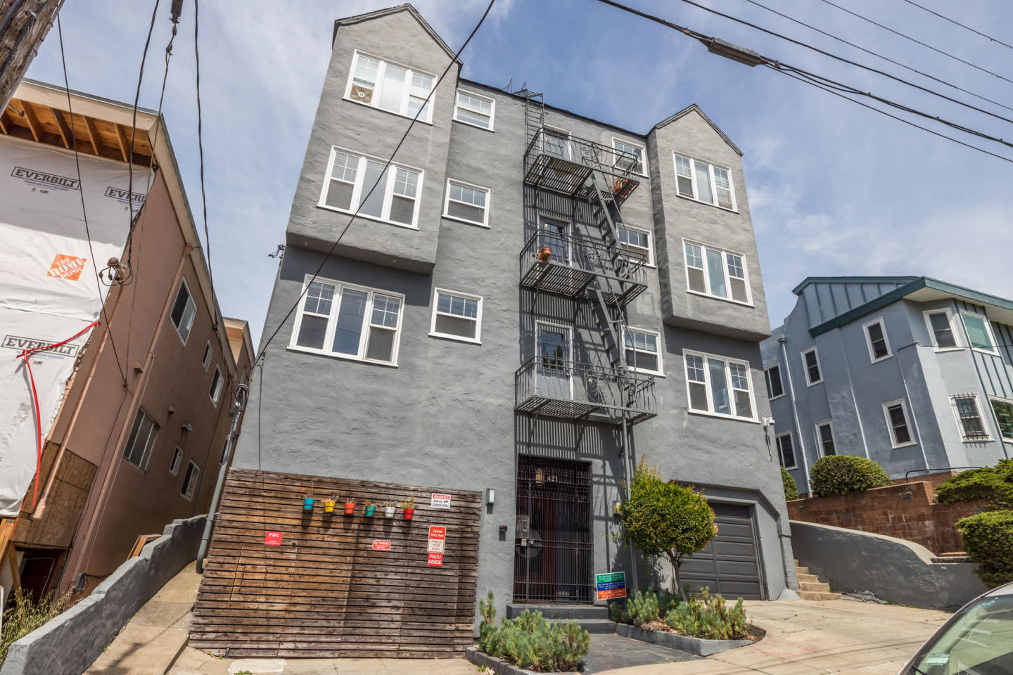 421 Van Dyke Avenue Image 14