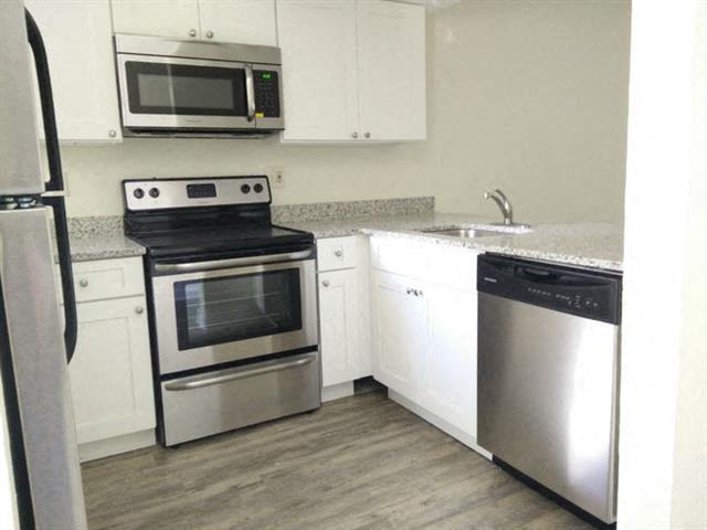 39th Ave Apartments Image 8