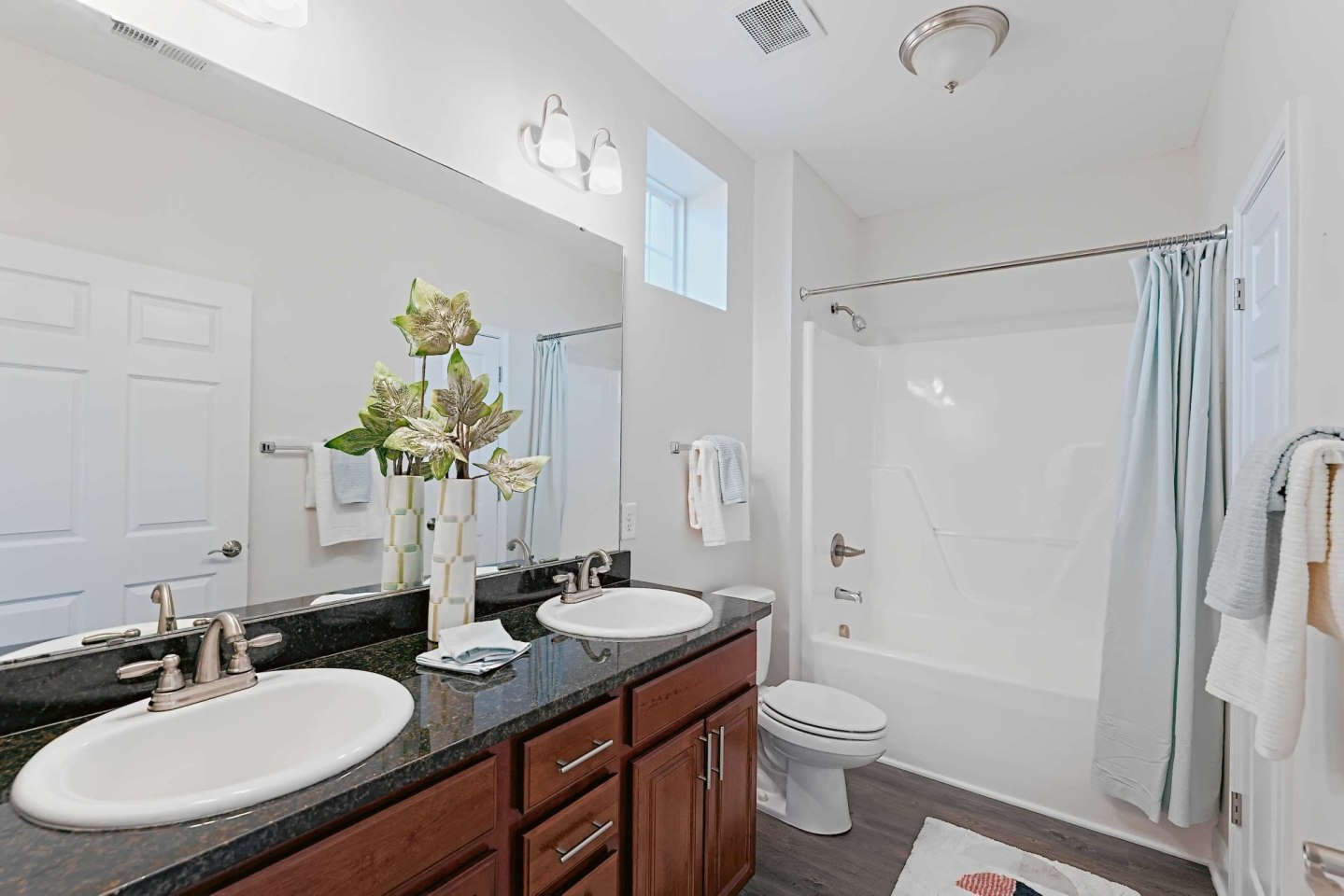 Alcove Garner Apartments Image 17
