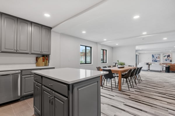 Shelard Village Apartments Image 30