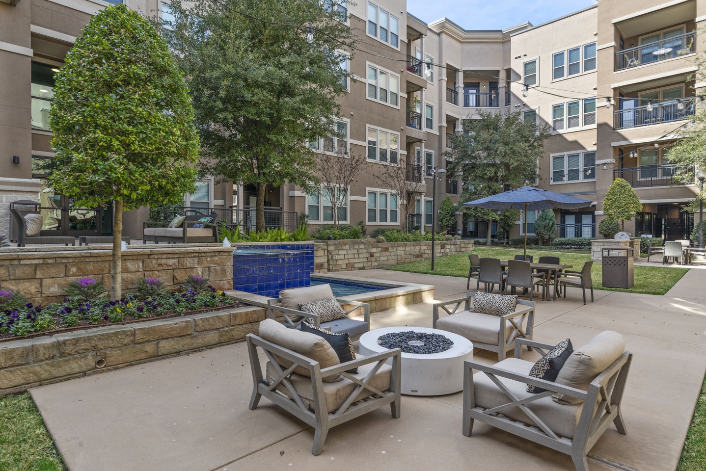 Trinity Bluff & District Urban Apartments Image 9