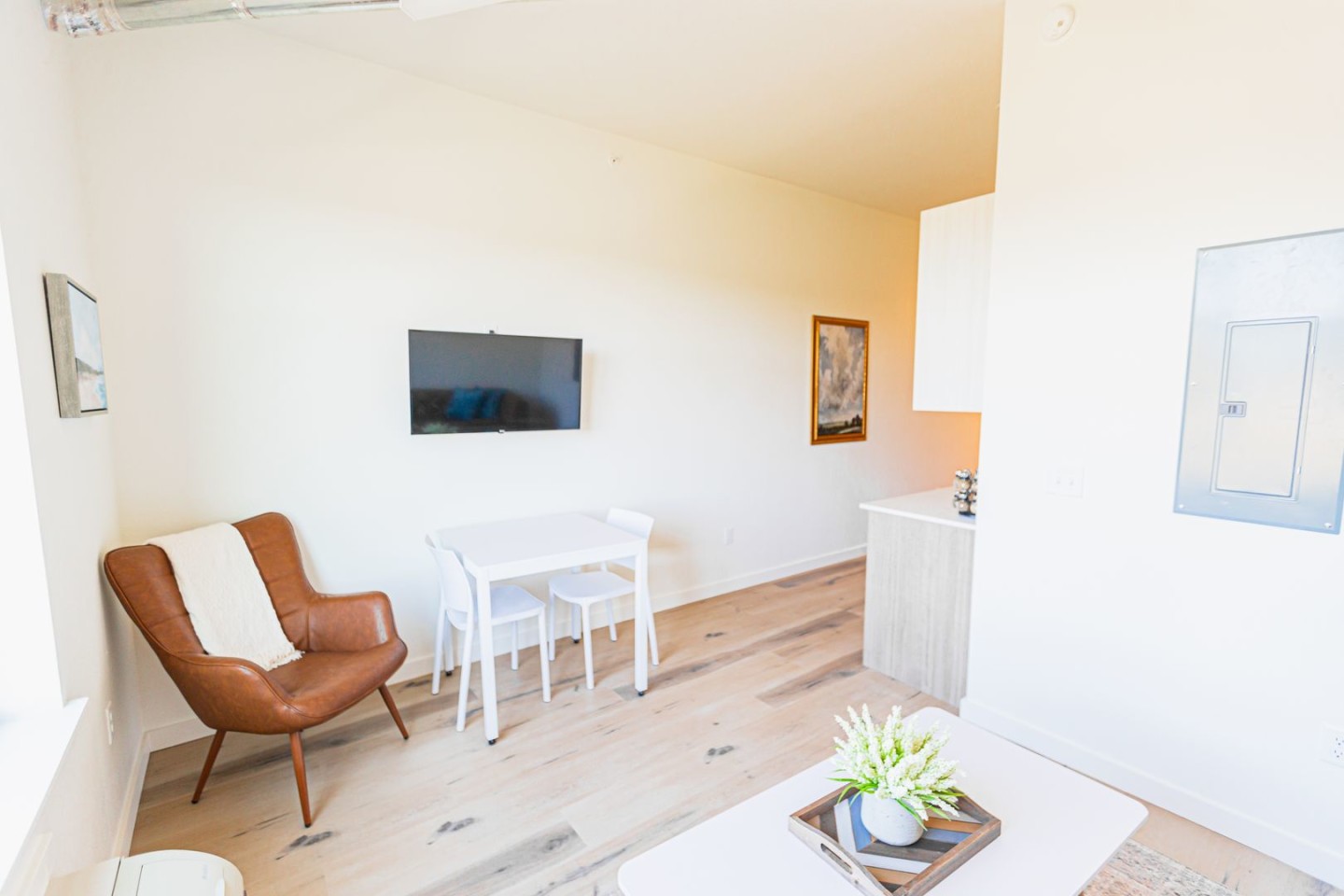 Urban Loft Co Conway Image 7