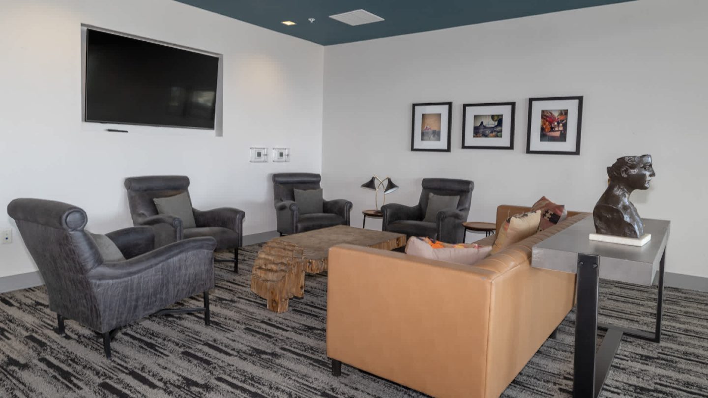 The Den Apartments Image 33
