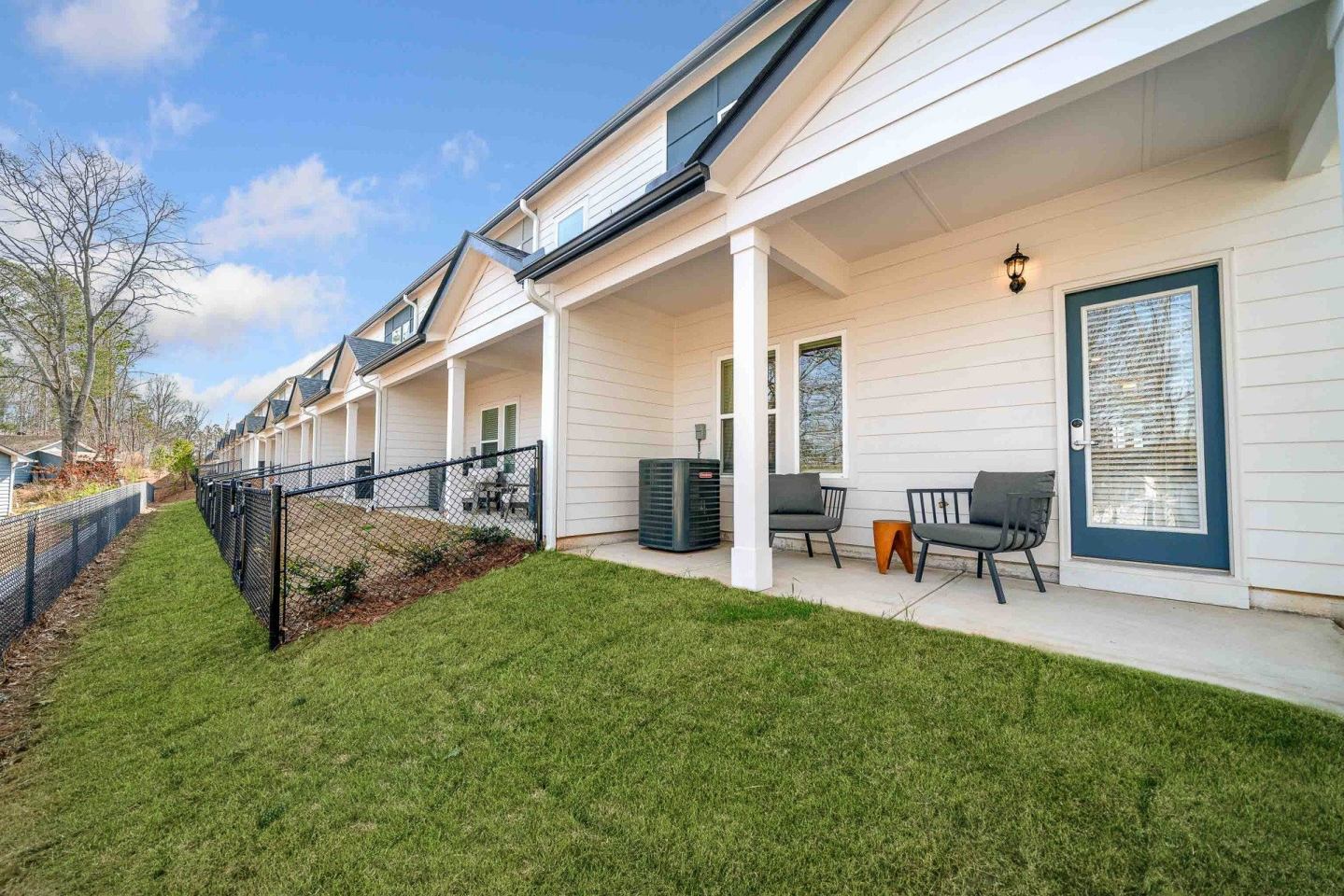 The Refinery at Sugar Hill Apartments and Townhomes. Image 24