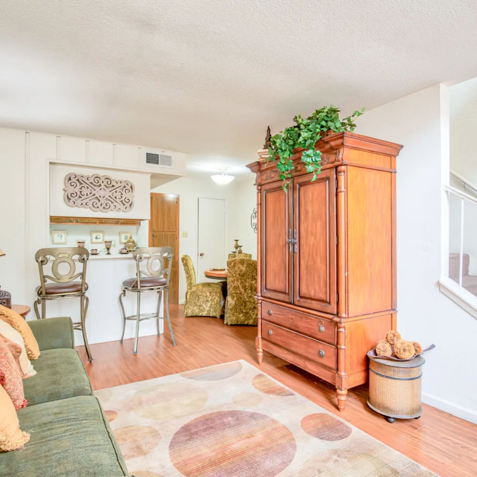 South Oaks Image 6