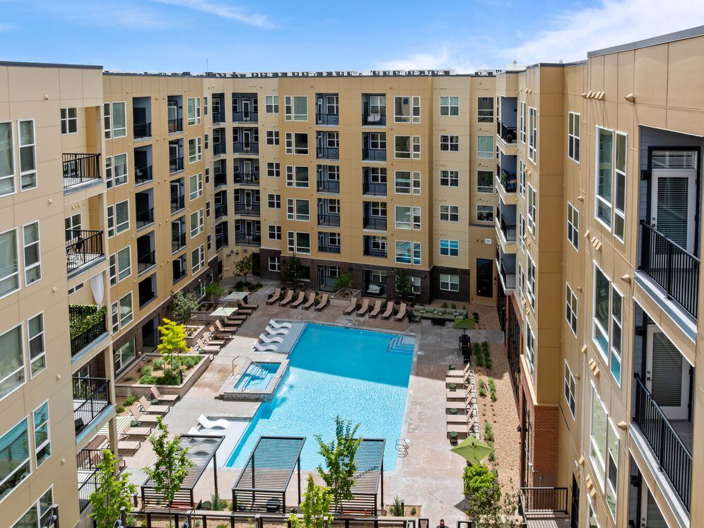 Avalon Westminster Promenade Image 35