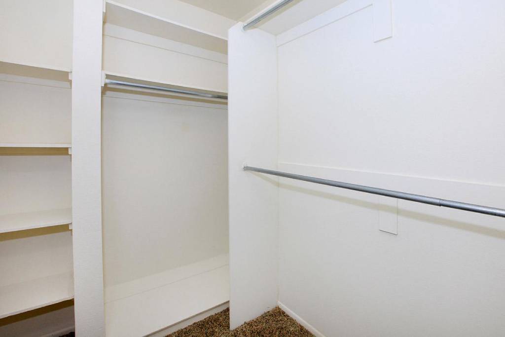 Savoy West Apartments Image 32